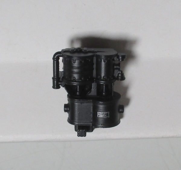 AIR PUMP / BLACK / PREMIER 0-8-0