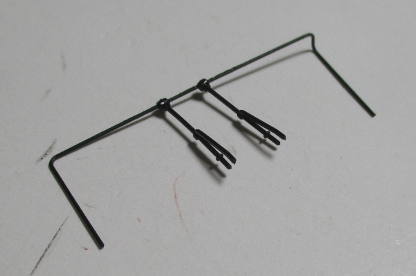 HANDRAIL / PILOT DECK / LH OR RH / BLACK / HO SCALE CAB FORWARD 4-8-8-2