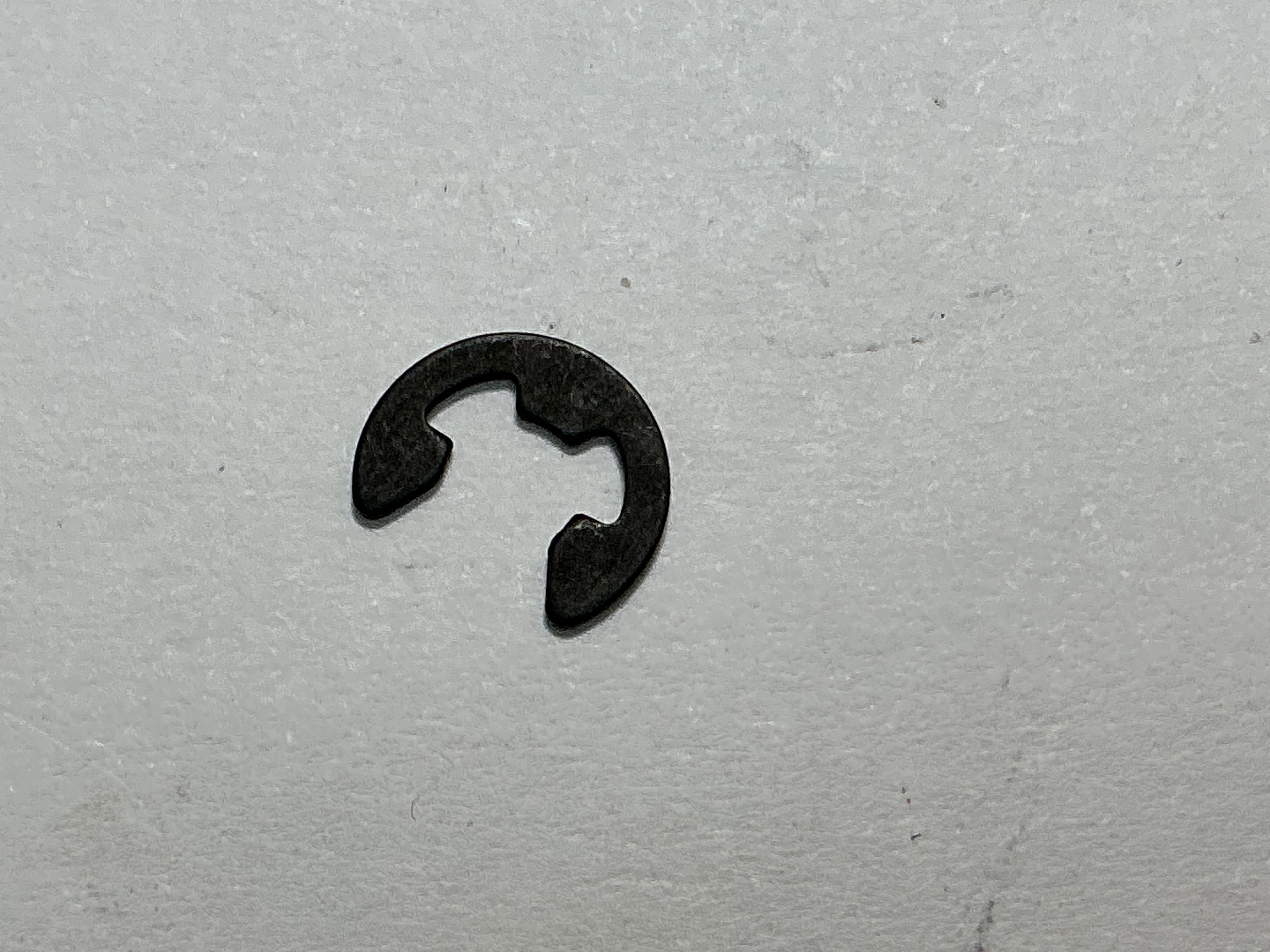 E-CLIP / METAL / 7.85mm O.D. x 0.34mm THICK / BLACK / PREMIER U30C
