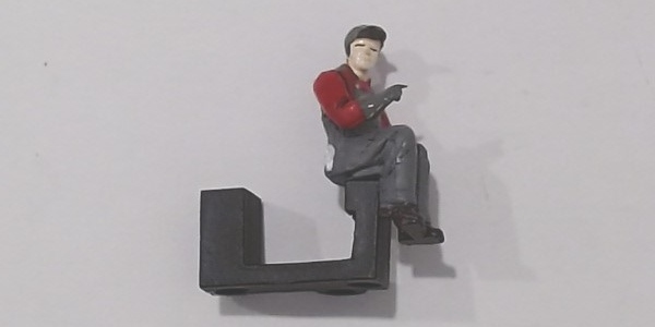 SEAT / ENGINEER / DOUBLE / DIE-CAST / RH / W/1 ENGINEER FIGURE / PREMIER CHALLENGER 4-6-6-4