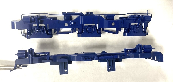 SIDE FRAME / 3-AXLE / HIGH ADHESION / RF OR LR / BLUE / RAILKING ONE GAUGE ES44AC