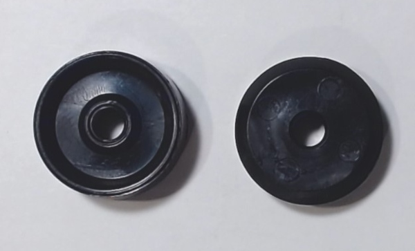 WHEEL / PLASTIC / O GAUGE / BLIND WHEEL USED ON 6-WHEEL TRUCKS