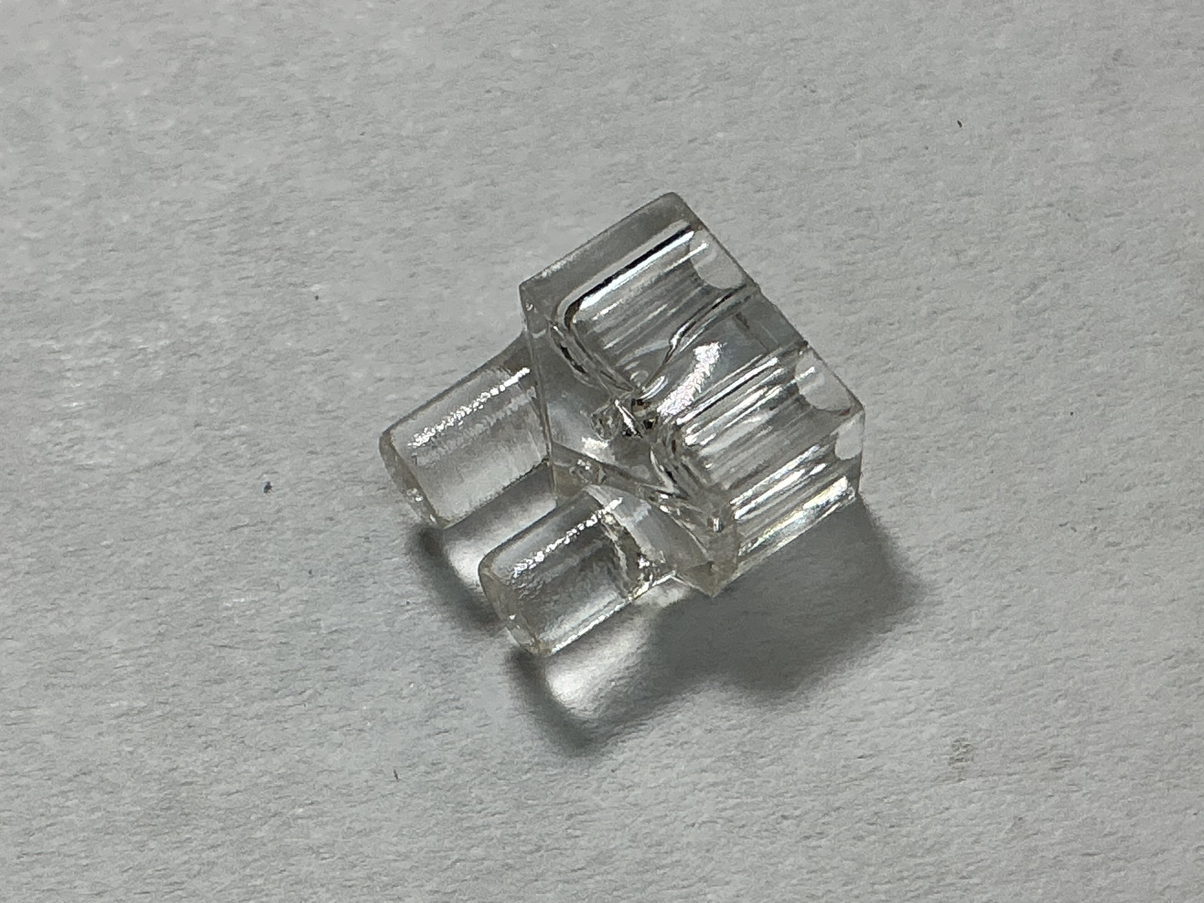 LENS / CLEAR / BACK UP LIGHT / 2-POSITION / PREMIER GP-40