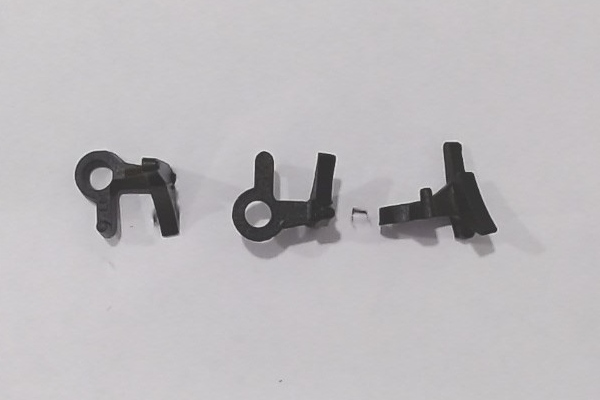 BRAKE SHOE / LH REAR / DIE-CAST / BLACK / 11.35mm L / PS 1 / PREMIER CLASS A 2-6-6-4