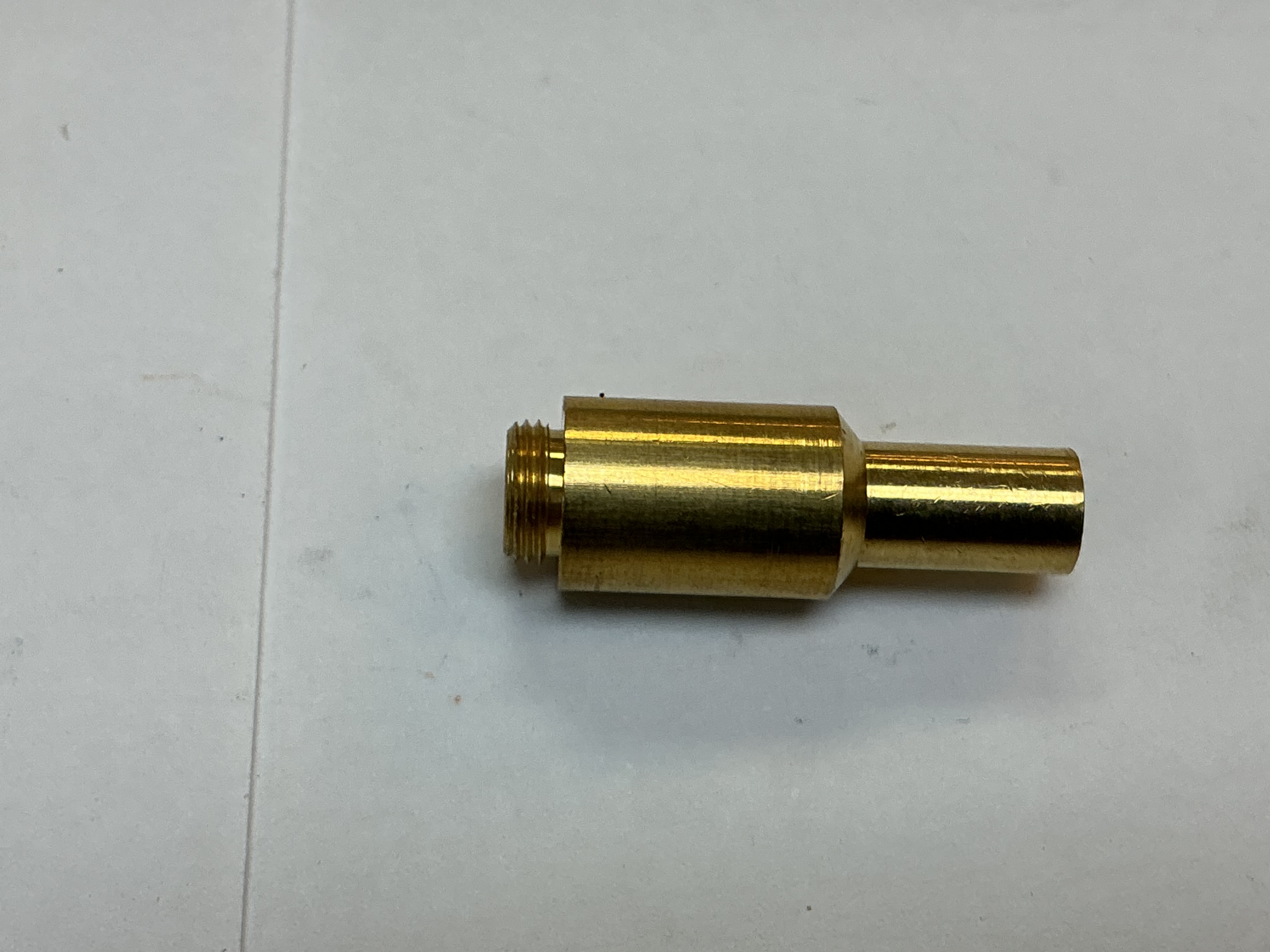 SMOKE STACK / BRASS / FOR THREADED HOLE / 23mm LONG / PREMIER E-8