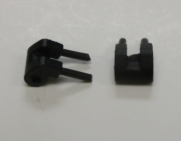 HINGE / CAB APRON / BLACK / LH & RH / PREMIER TRIPLEX 2-8-8-8-2