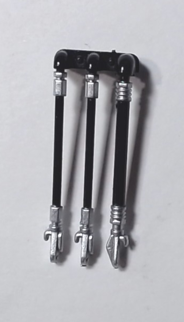 BRAKE AIR LINE / BLACK / 3 HOSE / LH REAR / RAILKING ONE GAUGE SD70ACE 
