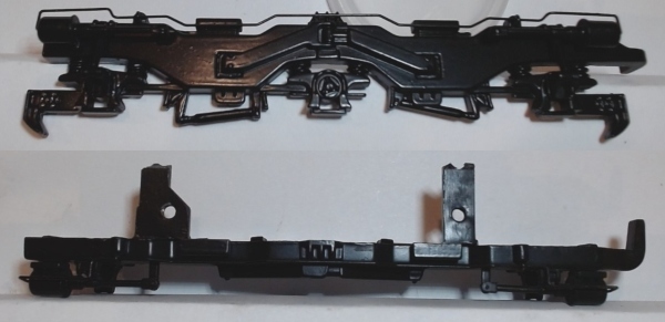 SIDE FRAME / 3-AXLE / LF & RR / BLACK / PREMIER AC6000