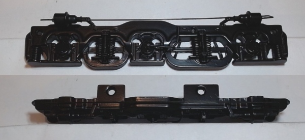 SIDE FRAME / 3-AXLE / LF & RR / PS 3 / BLACK / PREMIER FM TRAINMASTER