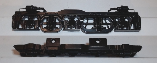 SIDE FRAME / 3-AXLE / LF & RR / PS 3 / BLACK / PREMIER FM TRAINMASTER