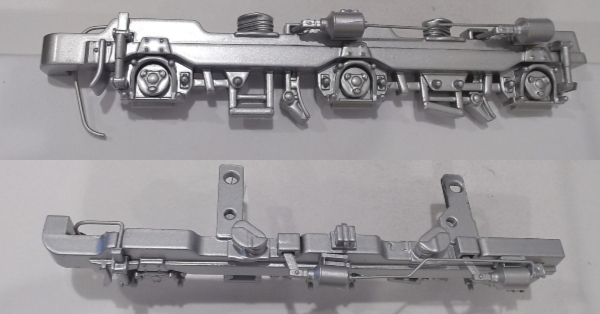 SIDE FRAME / 3-AXLE / RF & LR / 3/2 FEATURE / SILVER / PREMIER SD70ACE PS3