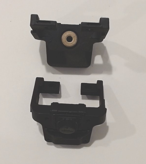 SIDE FRAME / 1-AXLE / BLACK / LH OR RH / PREMIER CLASS A 2-6-6-4