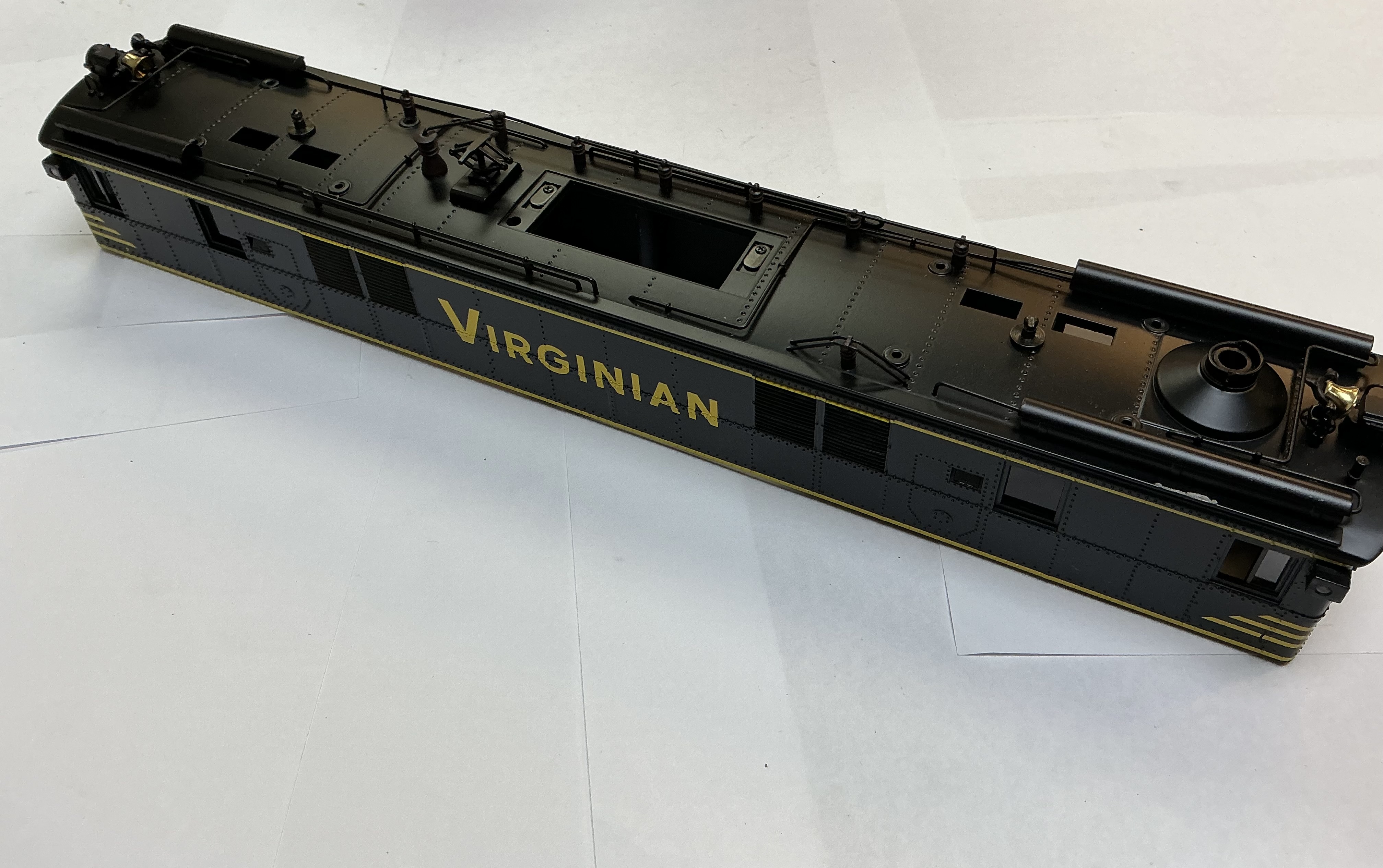 SHELL / COMPLETE / VIRGINIAN #212 / PREMIER P-5a BOX CAB