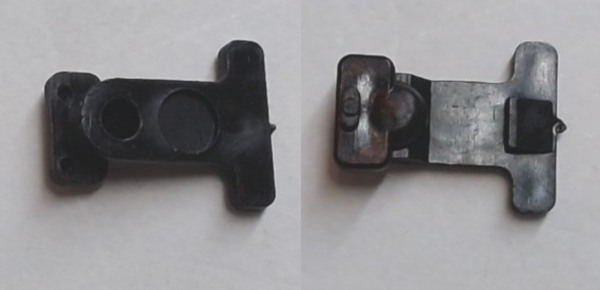 AXLE BEARING / PLASTIC / T-SHAPED / 15mm L / PREMIER & RAILKING TRAILING TRUCKS