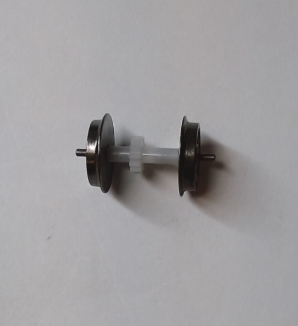 WHEEL & AXLE ASSEMBLY / HO SCALE / W/OFF CENTERED HELICAL GEAR / HO SCALE DASH-9