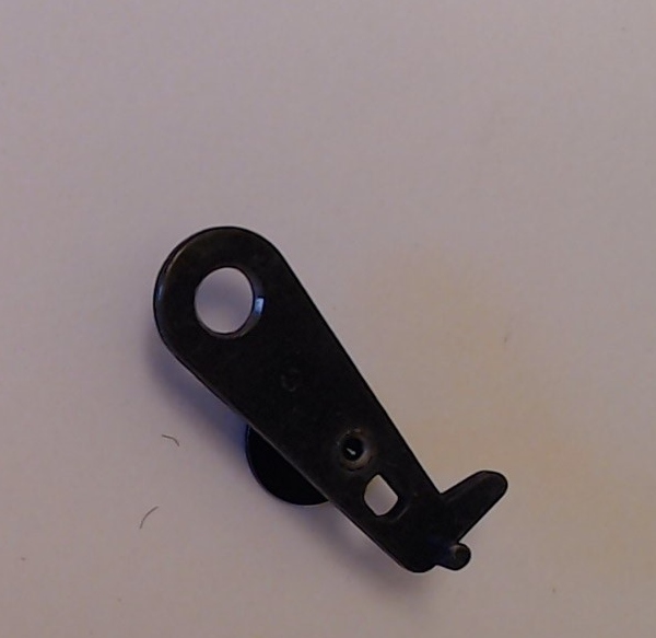 COUPLER / ARMATURE / MAGNETIC / 36.3mm L / T-BAR MOUNT / PREMIER FREIGHT CARS /CAN USE DD0000052