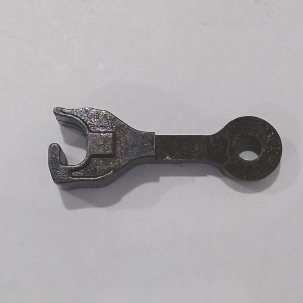 COUPLER / O GAUGE / NON-OPERATING / 43.7mm L x 5.3mm H MOUNTING RING / PREMIER AUXILIARY WATER TENDER II