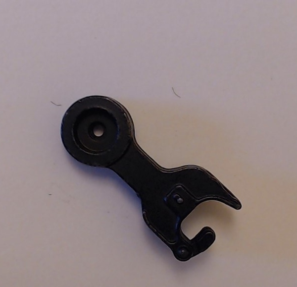 COUPLER / O GAUGE / NON-OPERATING / 34.4mm OVERALL / TAPPED M2.5 x 0.45 / RAILKING F-3 & ALCO PB UNIT / AEROTRAIN / PREMIER F-7