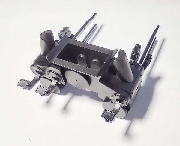 STEAM CHEST / W/CROSSHEAD GUIDES / BLACK / PREMIER 3-CYLINDER 4-12-2