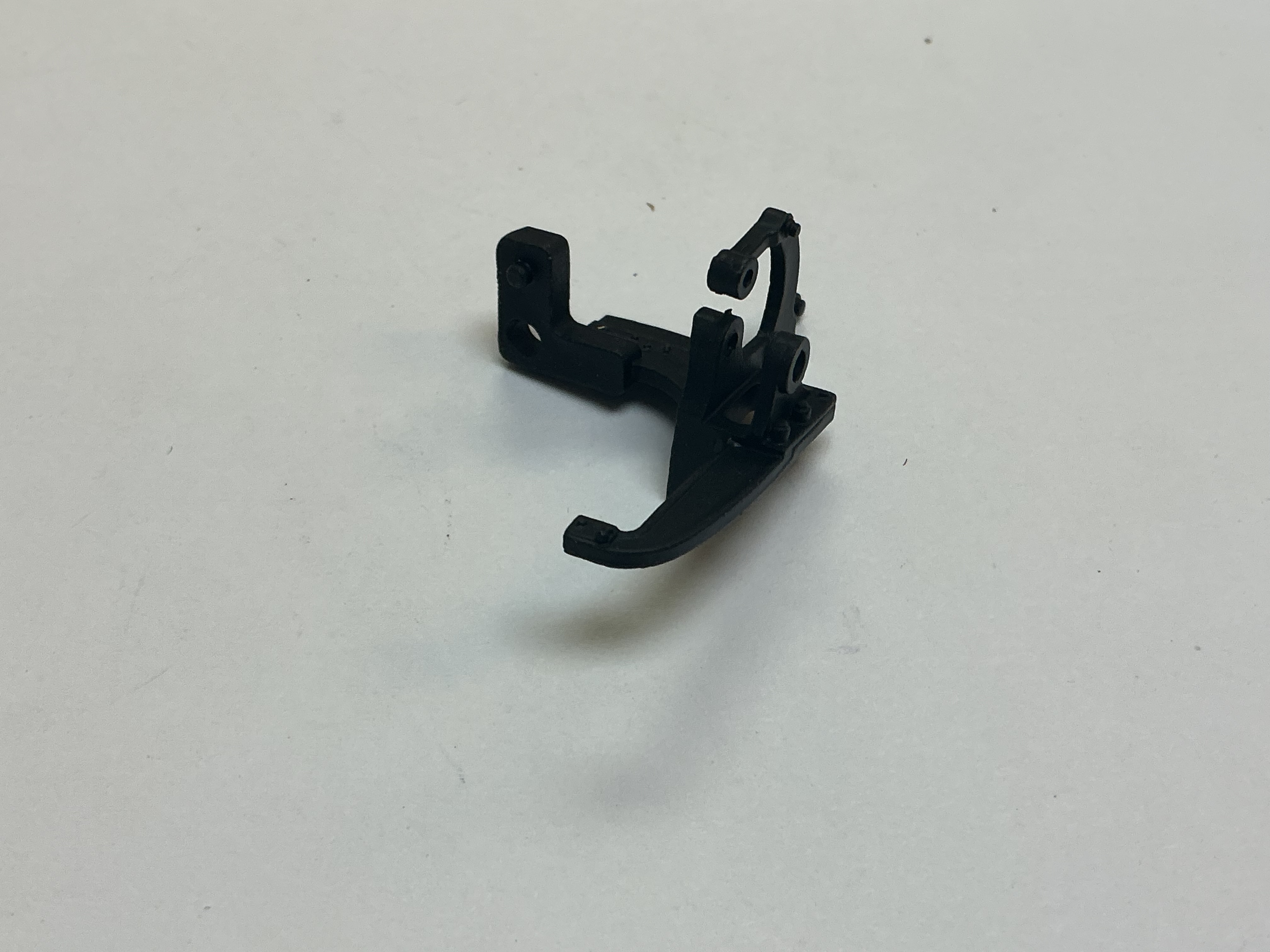 MOTION HANGER / RH / BLACK / PREMIER A-5 SWITCHER 0-4-0