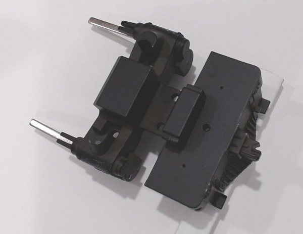 PILOT / W/STEAM CHEST & CROSSHEAD GUIDES / BLACK / RAILKING CAMELBACK 4-6-0