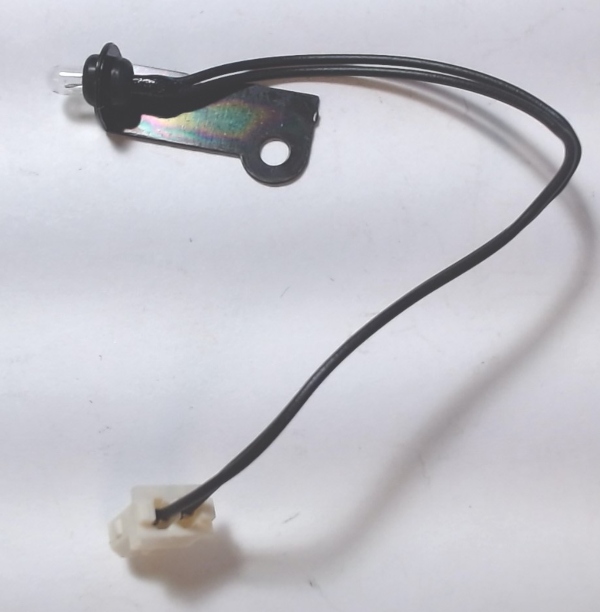 BRACKET / W/1.5V LAMP FOR PS1 / REAR / STAMPED METAL / PREMIER AUXILIARY WATER TENDER II & III