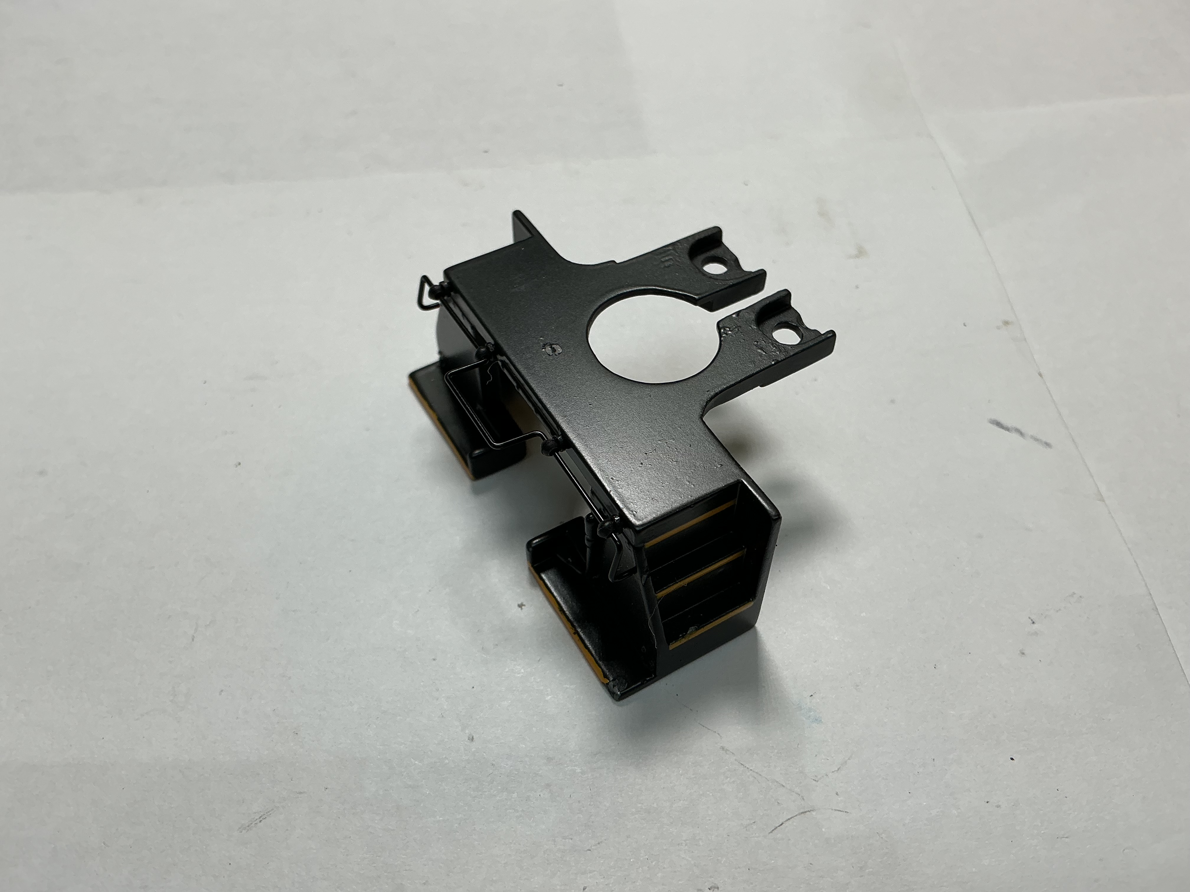 PILOT / 2 HOLE / BLACK W/YELLOW STEPS / FRONT / W/COUPLER CUT LEVER / PREMIER ALCO S-2 SWITCHER