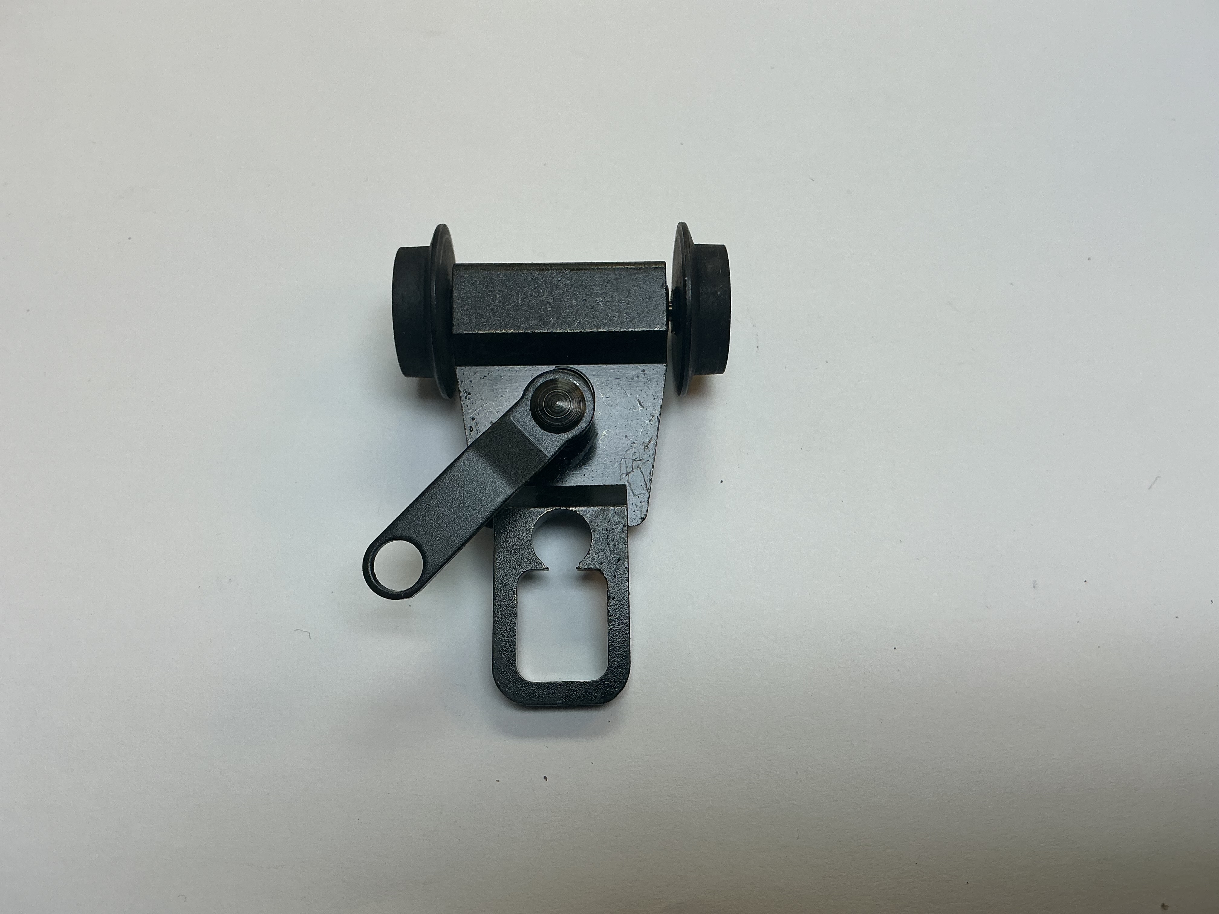 2-WHEEL PILOT TRUCK / 3-RAIL / PREMIER L-1 MIKADO 2-8-2