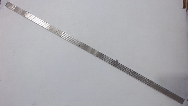 SIDE GRILLE / NICKEL / LH / PREMIER E-8