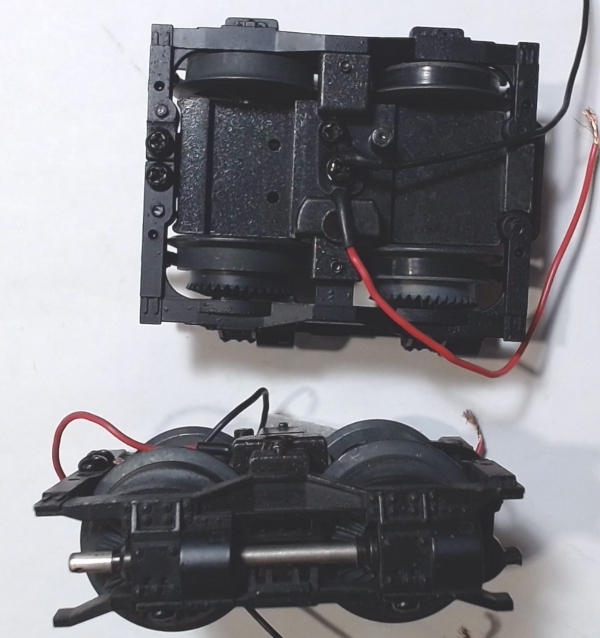 4-WHEEL TRUCK / LOCOMOTIVE REAR / BLACK / W/O YOKE / W/PICK UP ROLLER / PREMIER 4-TRUCK SHAY / PS1