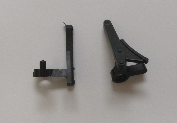 BRAKE SHOE / PLASTIC / RH / 4TH DRIVER / ALL 3 ENGINES / PS-3 / PREMIER TRIPLEX 2-8-8-8-2