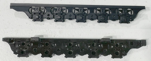 SIDE FRAME / 5-AXLE / CENTIPEDE / RH / BLACK / LATE PRODUCTION / 165.3 MM LONG /  RAILKING BIG BOY 4-8-8-4 