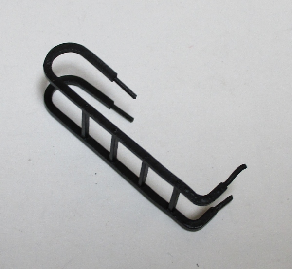 LADDER / 4-RUNG / TENDER REAR / BLACK / PREMIER 3-TRUCK SHAY