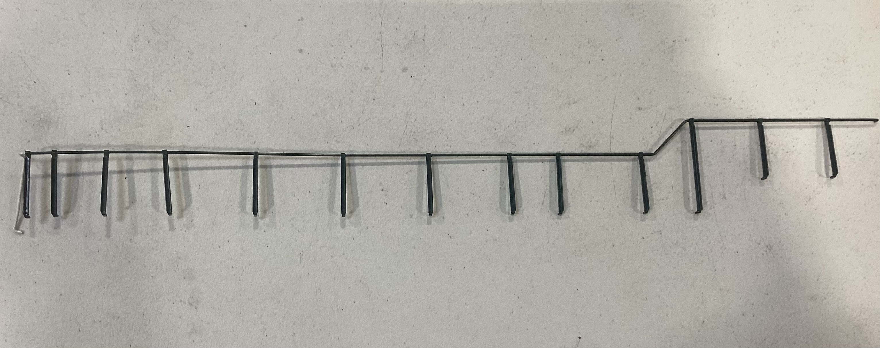 HANDRAIL / RH SIDE / LONG / GREEN W/WHITE ENDS / NARROW NOSE / RAILKING ONE GAUGE DASH-8