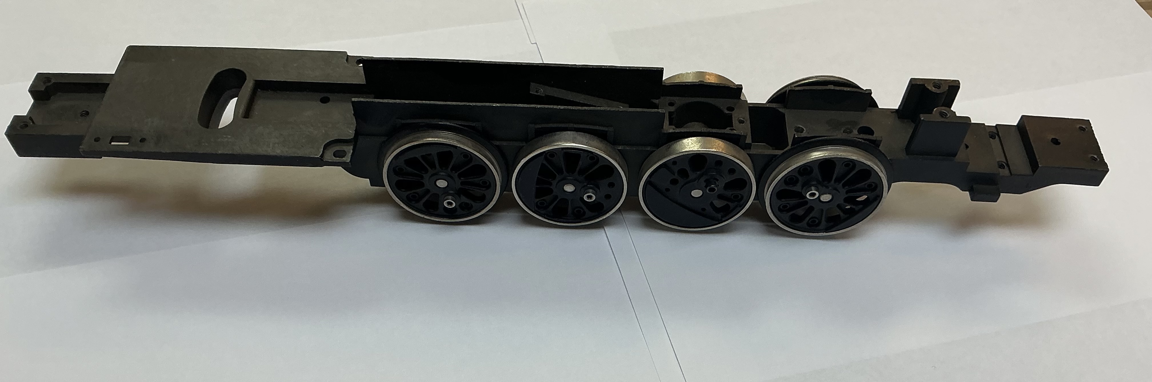 DRIVE BLOCK / 4-AXLE / BLACK / W/NICKEL WHEELS / PS-1 / PREMIER ATSF NORTHERN 4-8-4