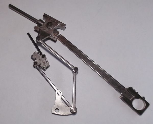 MAIN ROD & CROSSHEAD ASSEMBLY / SATIN NICKEL / LH / ALL 3 ENGINES / PREMIER TRIPLEX 2-8-8-8-2