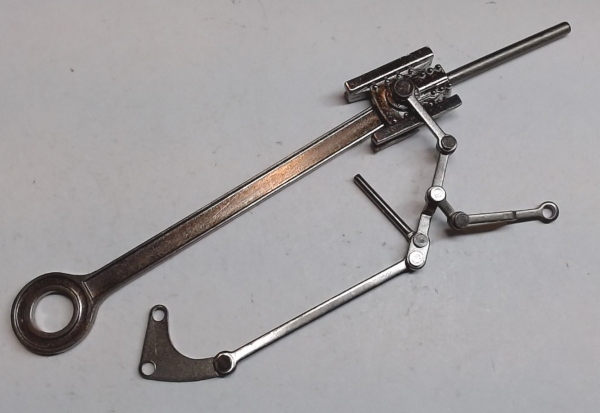 MAIN ROD & CROSSHEAD ASSEMBLY / LH / BLACKENED / SINGLE LUBRICATOR / PREMIER N&W J 4-8-4