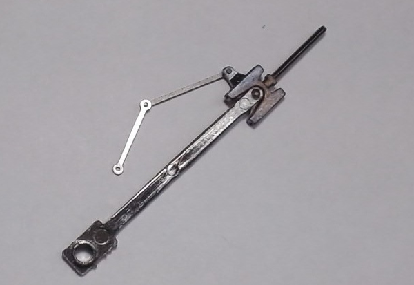 MAIN ROD & CROSSHEAD ASSEMBLY / RH / SATIN NICKEL / HO SCALE TRIPLEX 2-8-8-8-2