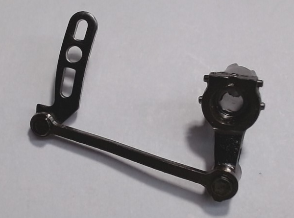 ECCENTRIC ROD ASSEMBLY / LH / SATIN SILVER / PREMIER K-4s 4-6-2