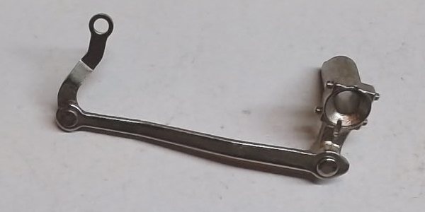 ECCENTRIC ROD ASSEMBLY / RH / RAILKING TORPEDO 4-6-2