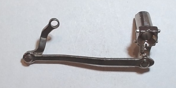 ECCENTRIC ROD ASSEMBLY / LH / RAILKING TORPEDO 4-6-2