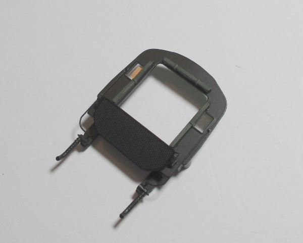 CAB REAR WALL / COMPLETE / W/APRON & WATER PIPES / DARK GRAY CURTAINS / HO SCALE N&W J CLASS 4-8-4