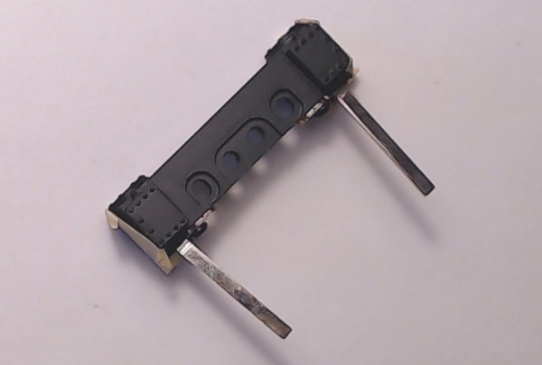 STEAM CHEST / W/CROSSHEAD GUIDES / BLACK / RAILKING GENERAL 4-4-0