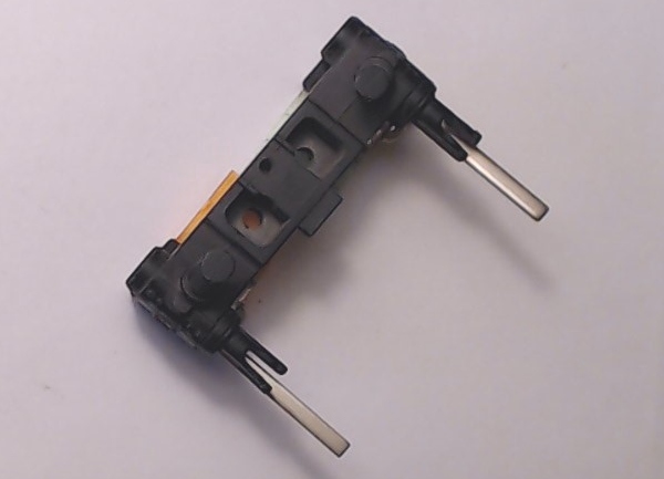 STEAM CHEST / W/CROSSHEAD GUIDES / BLACK / RAILKING DREYFUS HUDSON 4-6-4