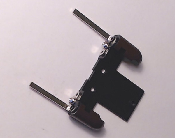 STEAM CHEST / W/CROSSHEAD GUIDES / BLACK & BROWN / RAILKING FORTY-NINER 4-6-2