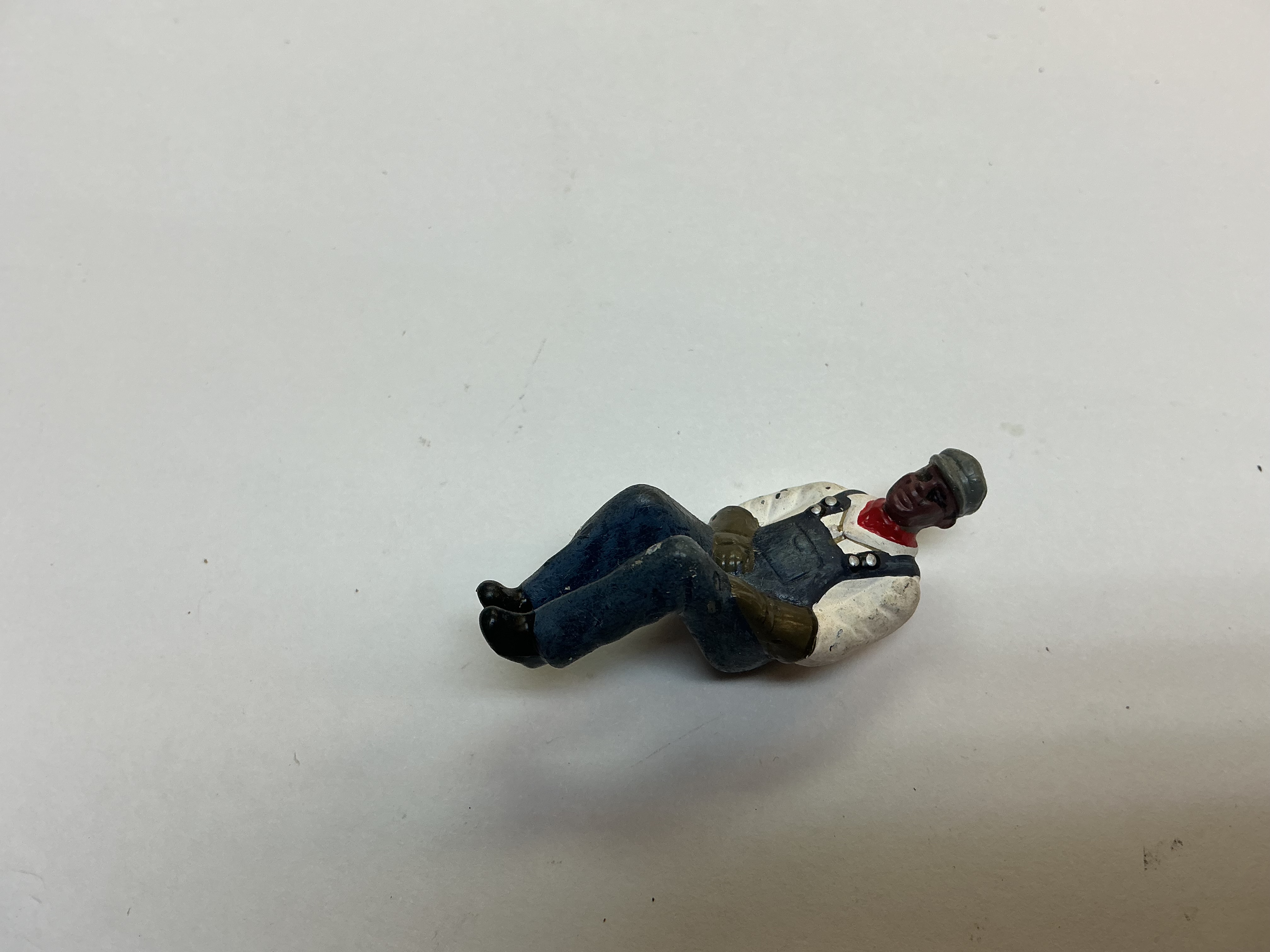 FIGURE / CONDUCTOR / SEATED / RAILKING ONE GAUGE ALCO PA