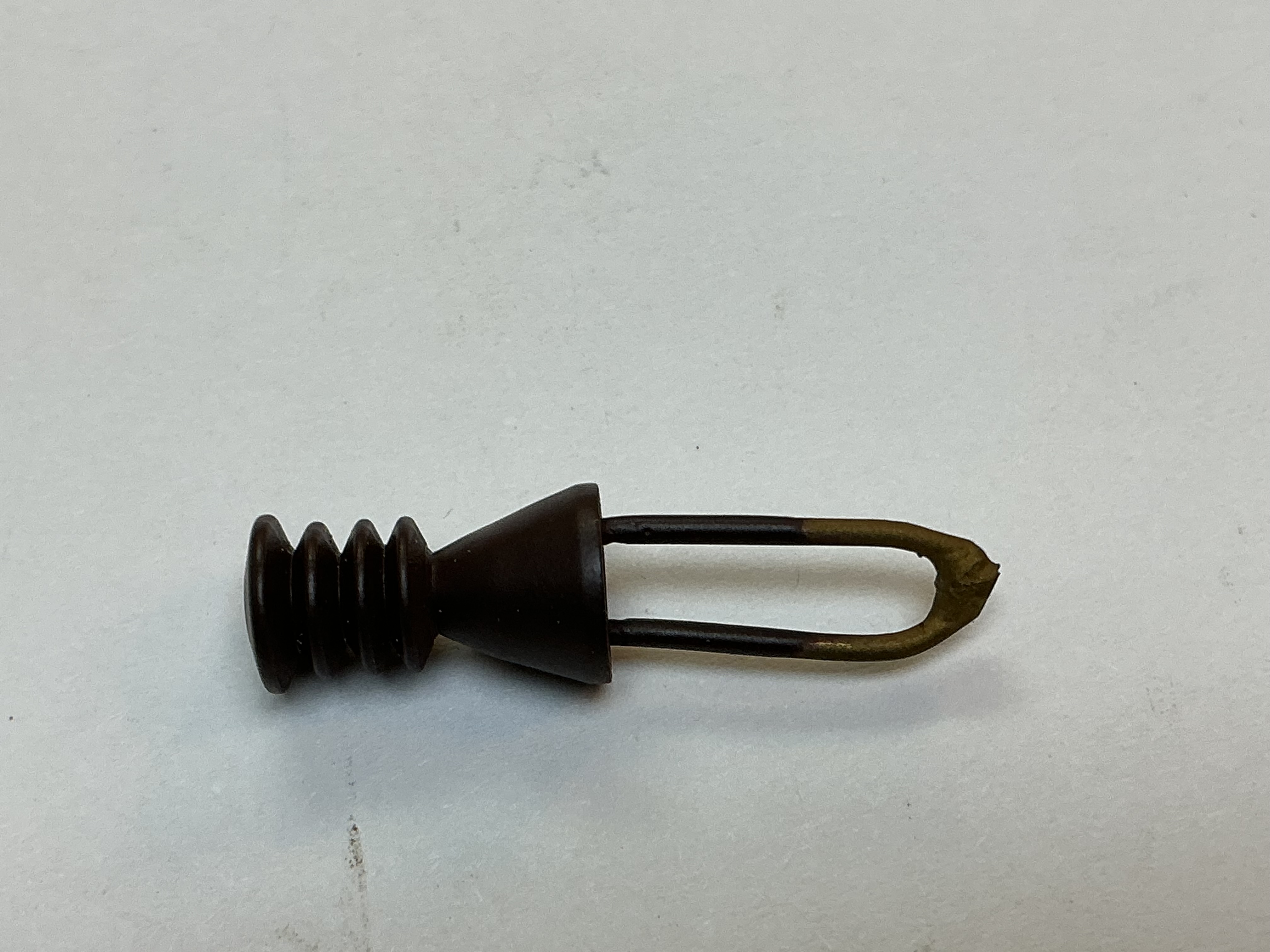 INSULATOR DETAIL / BROWN / STYLE A / ROOF MOUNTED / PREMIER EP-3
