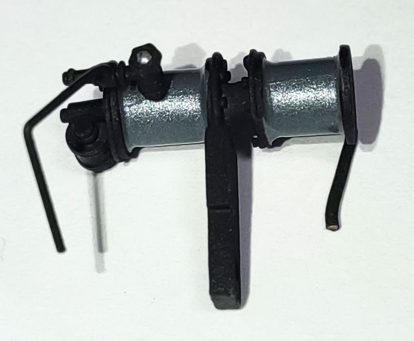 AIR PUMP / SINGLE / LIGHT GRAY W/BLACK TRIM / PREMIER AMERICAN & ESE 4-4-0