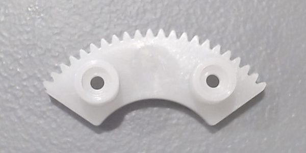 GEAR RACK / 90 DEGREES / GARAGE DOOR / RAILKING OPERATING FIREHOUSE