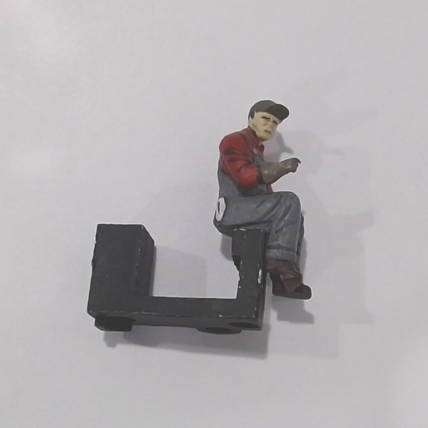 FIGURE / FIREMAN / SEATED W/DUAL SEATS / W/SIDEBURNS / PS 2 & 3 / PREMIER BIG BOY 4-8-8-4